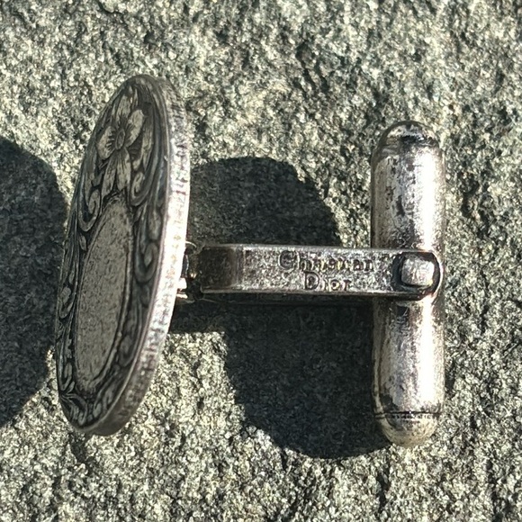 Vintage Silver Floral Etched Christian Dior Engravable Cufflinks Cuff Links - Picture 6 of 6